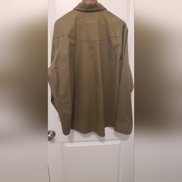 Tecovas Men's Olive Pearl Button Shirt - Picture 5 of 5